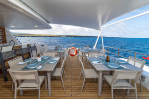 Al Fresco Dining