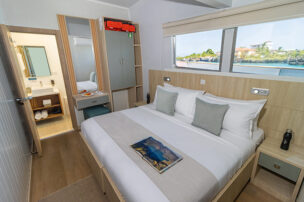 Double Cabin