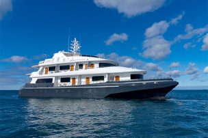 Galapagos Horizon Yacht