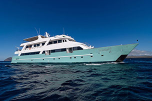Galapagos Sea Star Yacht