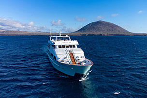 Galapagos Sea Star Yacht
