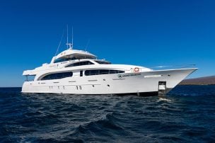 Grand Majestic Yacht